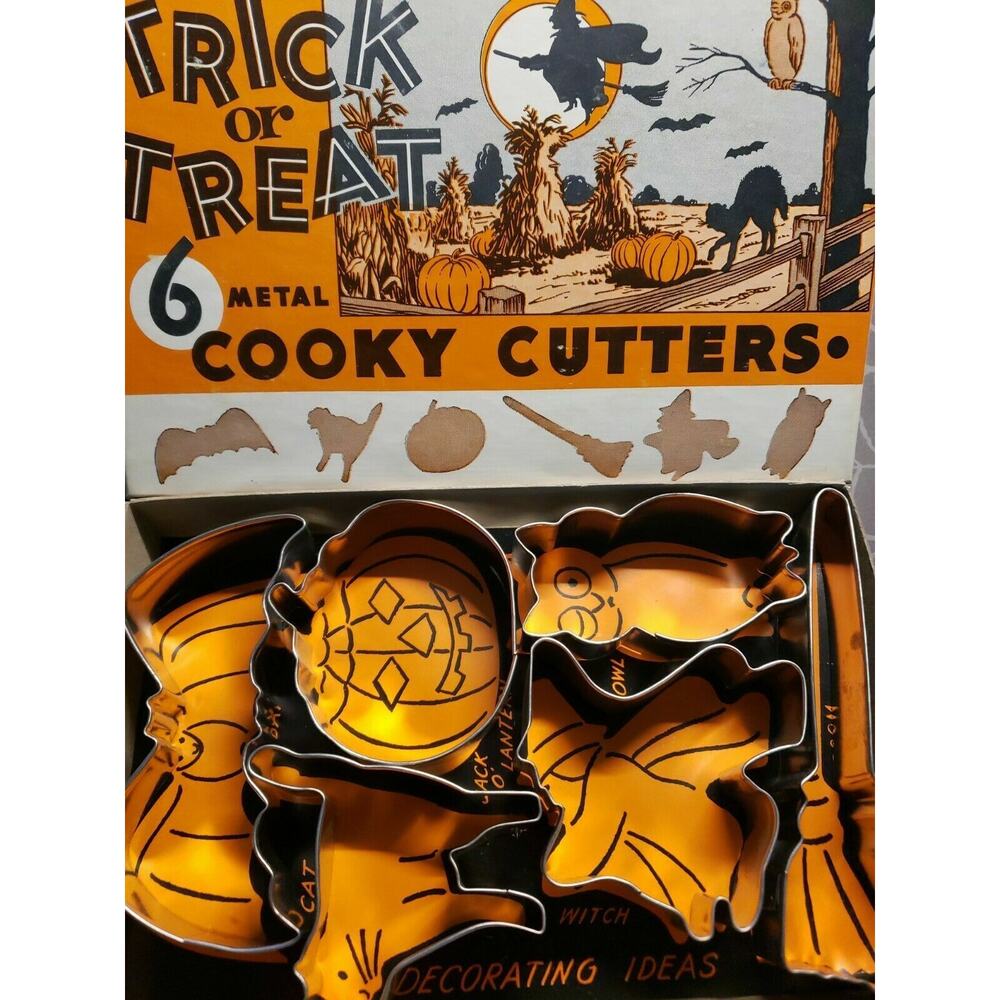 Vintage Metal Halloween Cookie Cutters Trick or Treat Cooky Cutters NOS‎ U286